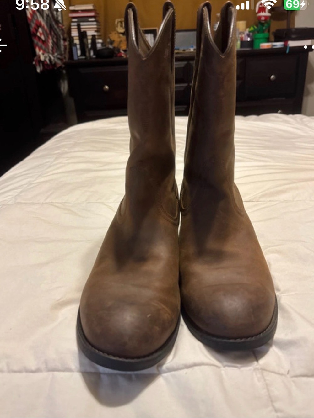 Ariat Boots - Picture 3 of 4